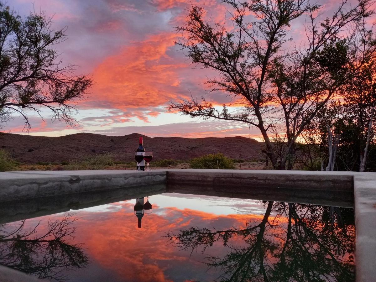 Wolverfontein Karoo Cottages 莱迪史密斯 外观 照片