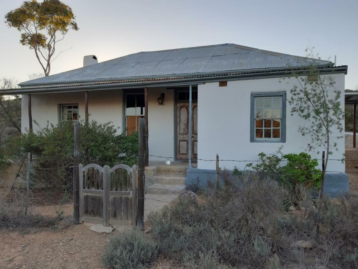 Wolverfontein Karoo Cottages 莱迪史密斯 外观 照片